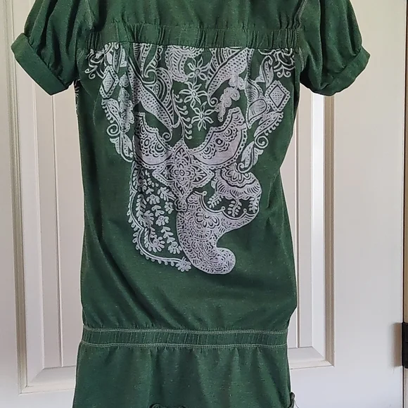 Short Sleeve Hoodie Size M - Picture 3 of 6